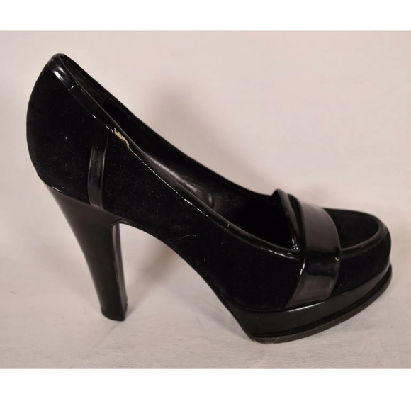 Yves Saint Laurent YSL Shoes Black
Patent Leather Classic Pump Heels size 10/41 - Picture 6 of 11